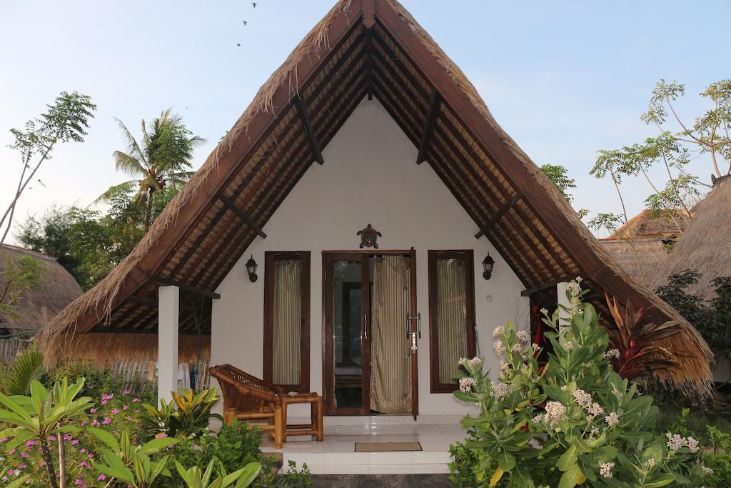 Star Bar And Bungalows Gili Air Room photo